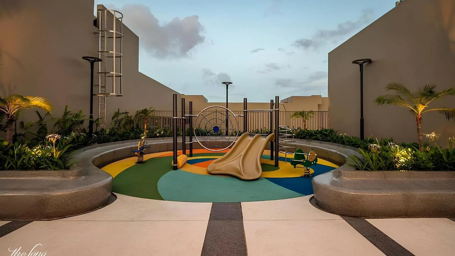 The Song Apartment - Bear Homestay فونج تاو 0*,  فيتنام